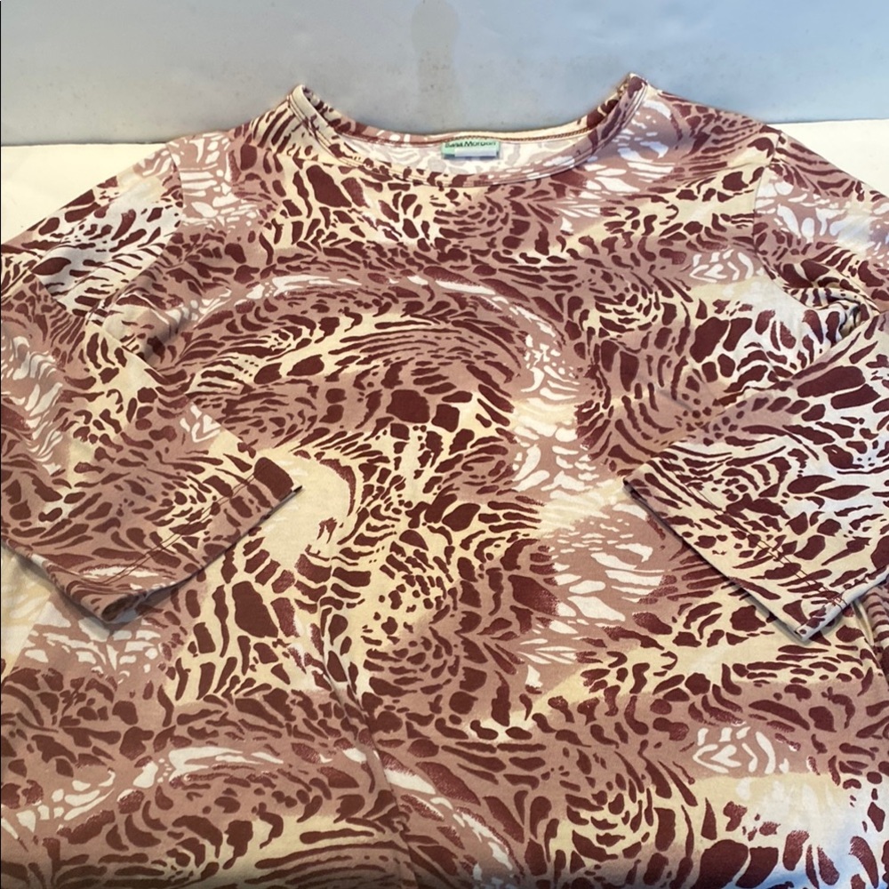 Sara Morgan Animal Print Top